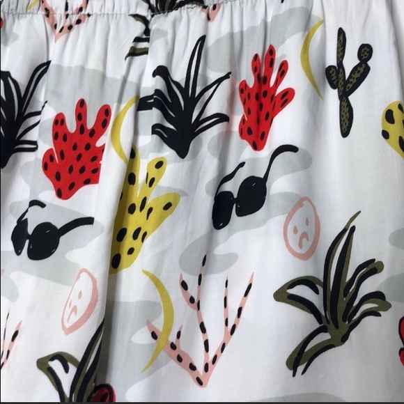 Monki cactus print high waisted shorts w/ pockets - Picture 5 of 6